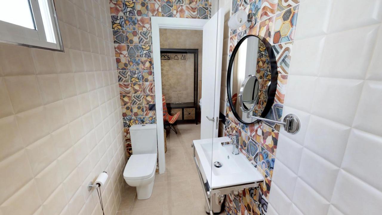 Hostal Boutique La Espanola Рота Экстерьер фото